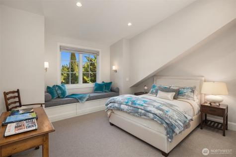 2409 Evergreen Point Road Medina WA 98039