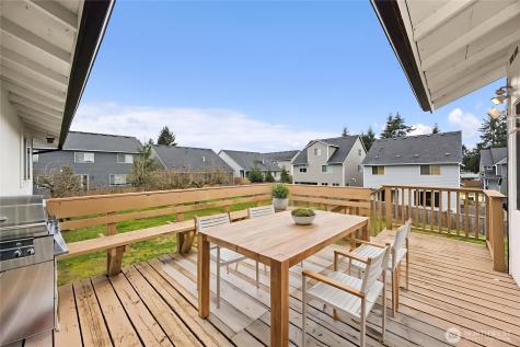 3810 180th Street E Tacoma WA 98446