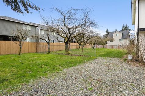 3810 180th Street E Tacoma WA 98446