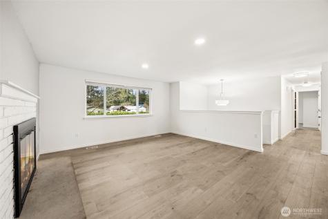 3810 180th Street E Tacoma WA 98446