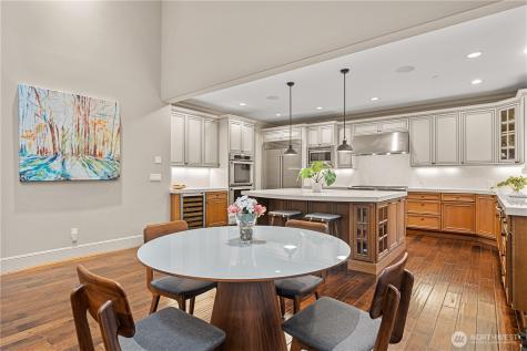 5422 106th Avenue NE Kirkland WA 98033