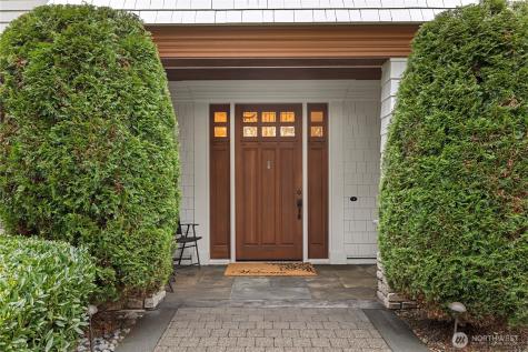 5422 106th Avenue NE Kirkland WA 98033