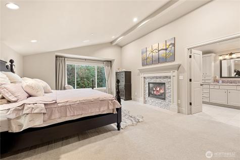 5422 106th Avenue NE Kirkland WA 98033