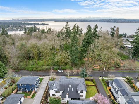 5422 106th Avenue NE Kirkland WA 98033
