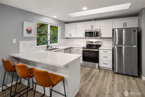 14328 85th Place NE Kirkland WA 98034