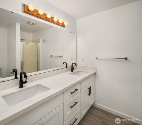 14328 85th Place NE Kirkland WA 98034