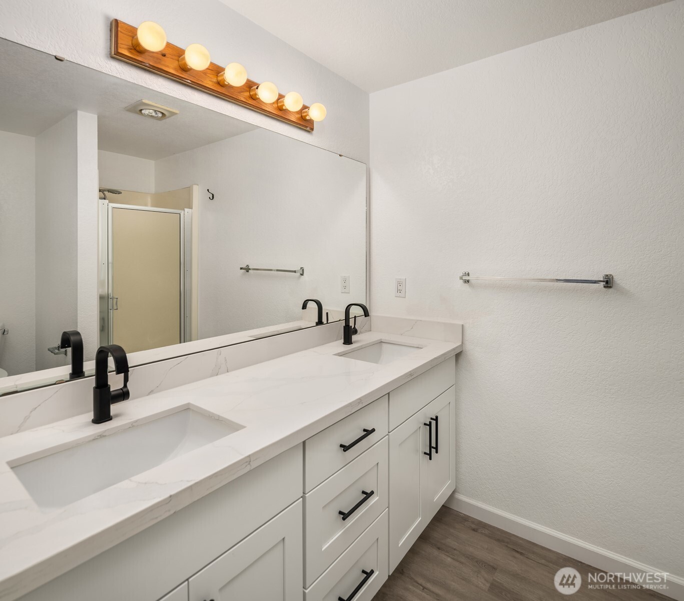 14328 85th Place NE Kirkland WA 98034