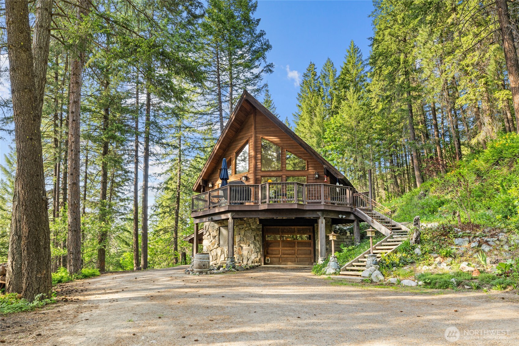 4265 Us Highway 97 Peshastin WA 98847