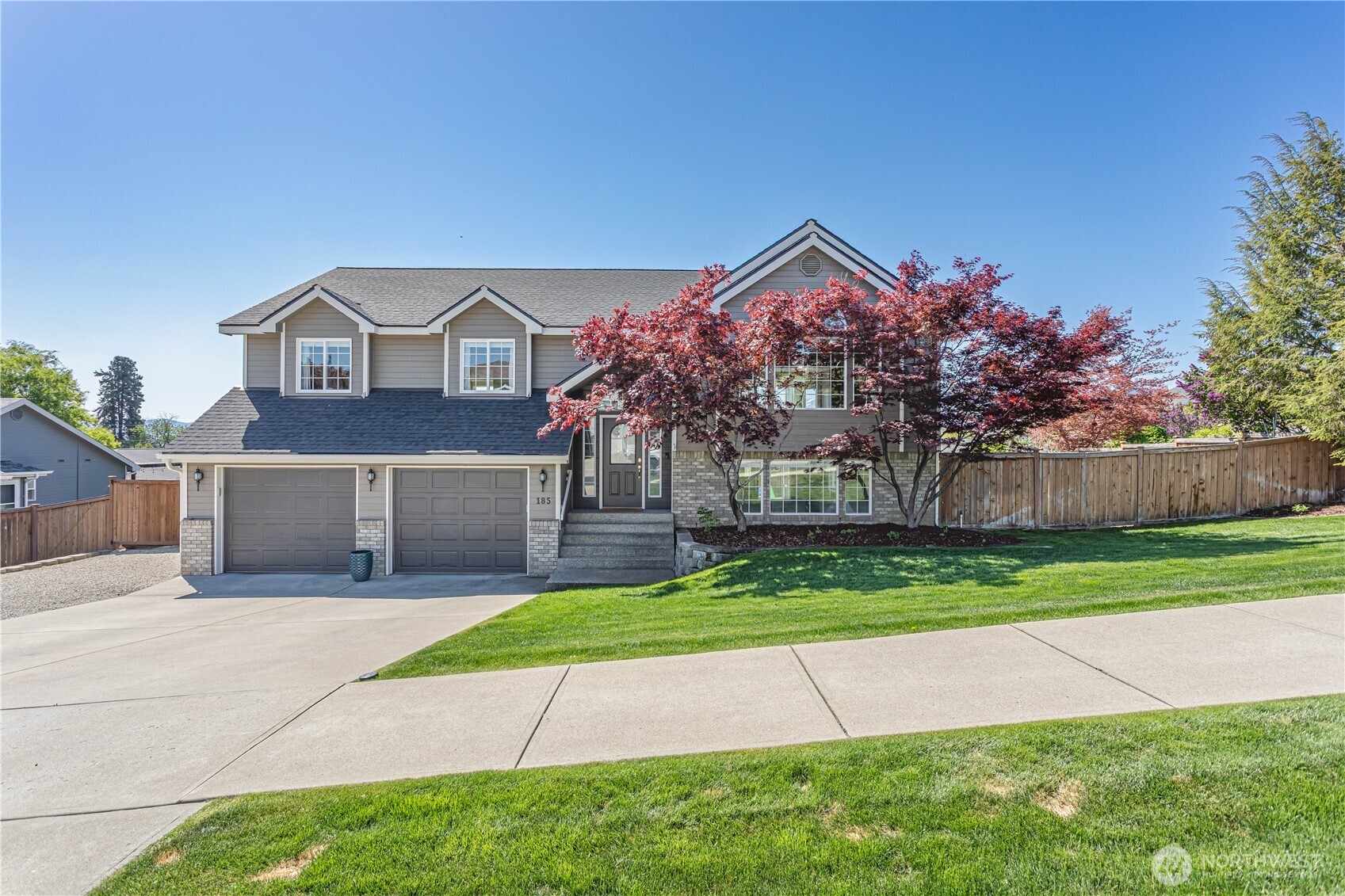 185 Fox Run Wenatchee WA 98801