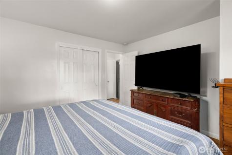 10109 Becker Drive SW Lakewood WA 98499