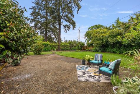 10109 Becker Drive SW Lakewood WA 98499