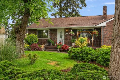 10109 Becker Drive SW Lakewood WA 98499
