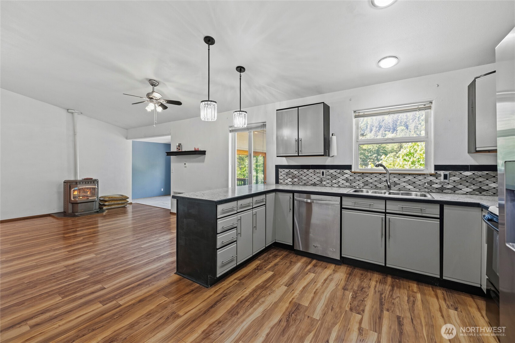 460 Lakeside Drive Sedro Woolley WA 98284