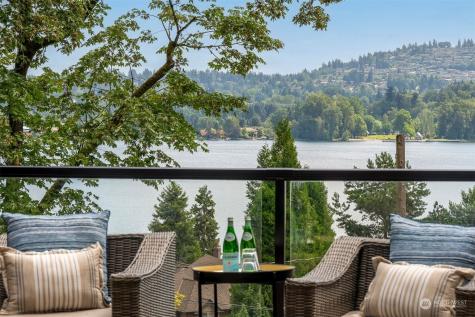 4542 Ferncroft Road Mercer Island WA 98040