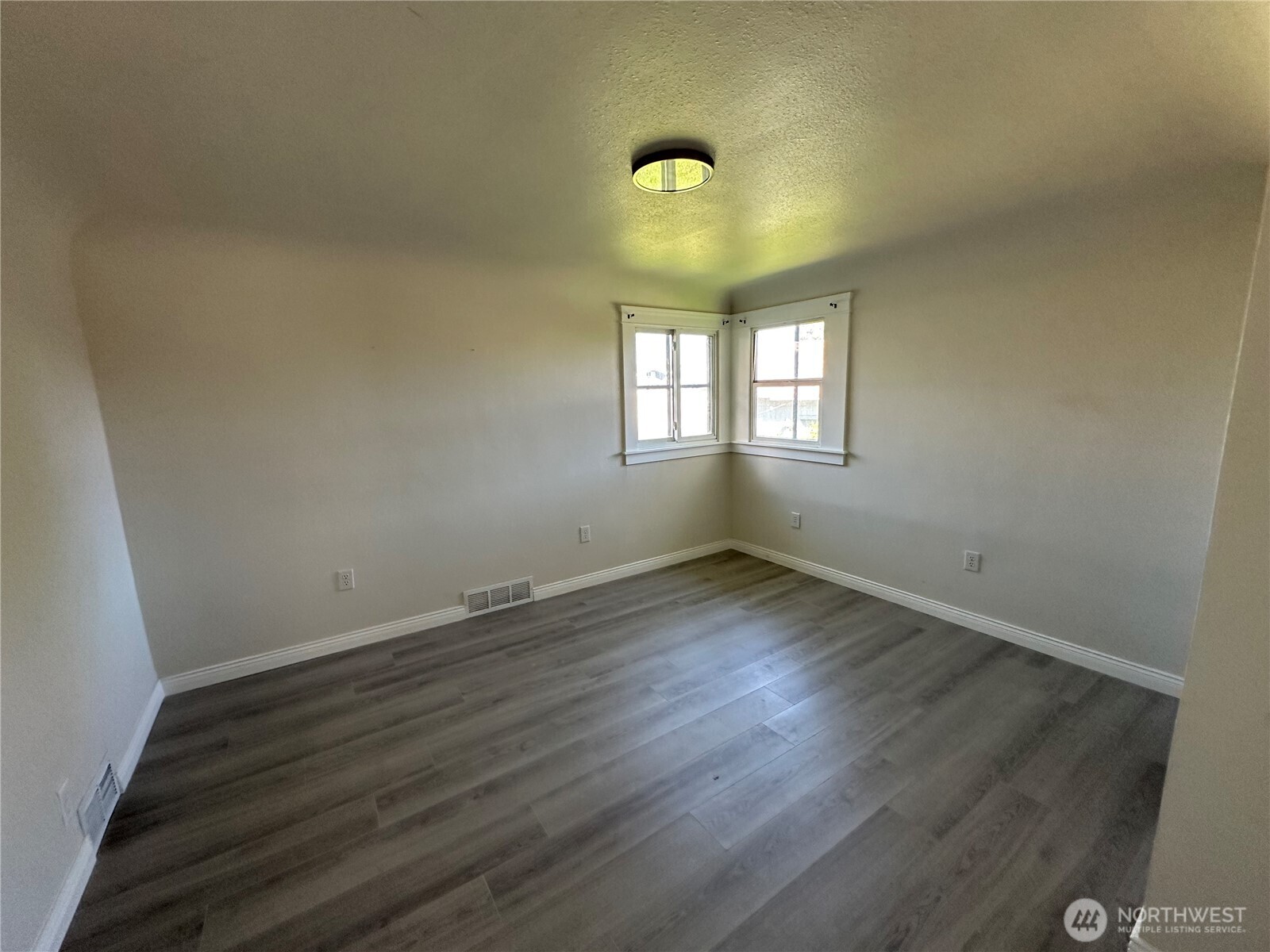 1124 W Mansfield Spokane WA 99205