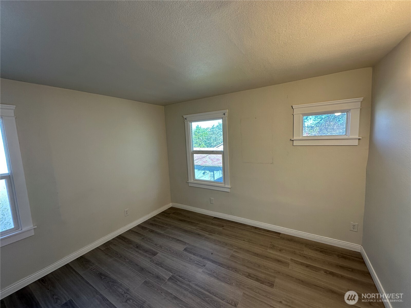 1124 W Mansfield Spokane WA 99205