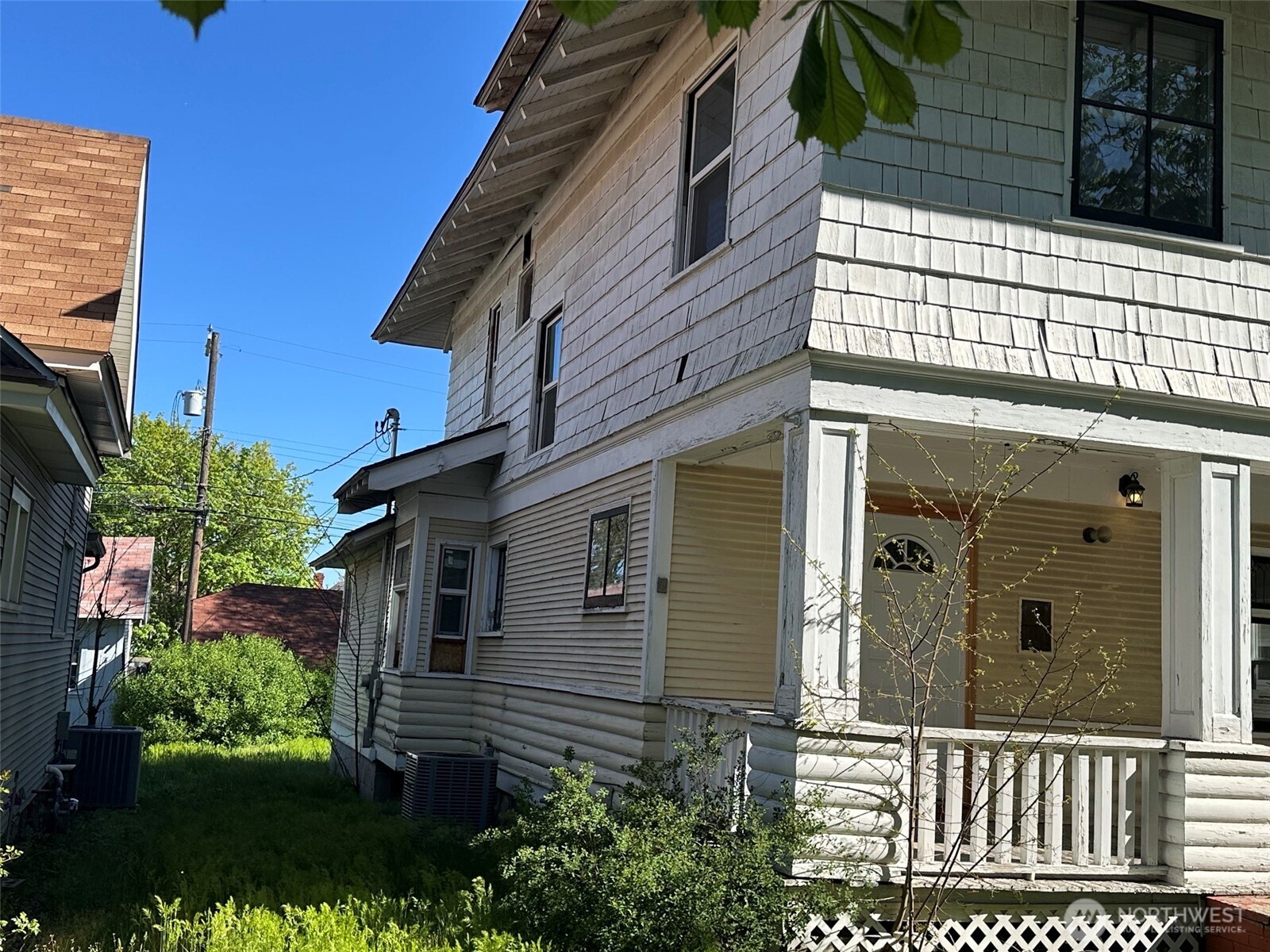 1124 W Mansfield Spokane WA 99205