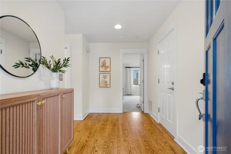 3813 23rd Avenue W Seattle WA 98199