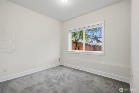 3813 23rd Avenue W Seattle WA 98199