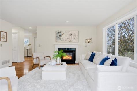 3813 23rd Avenue W Seattle WA 98199