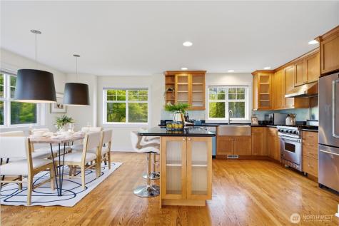 3813 23rd Avenue W Seattle WA 98199