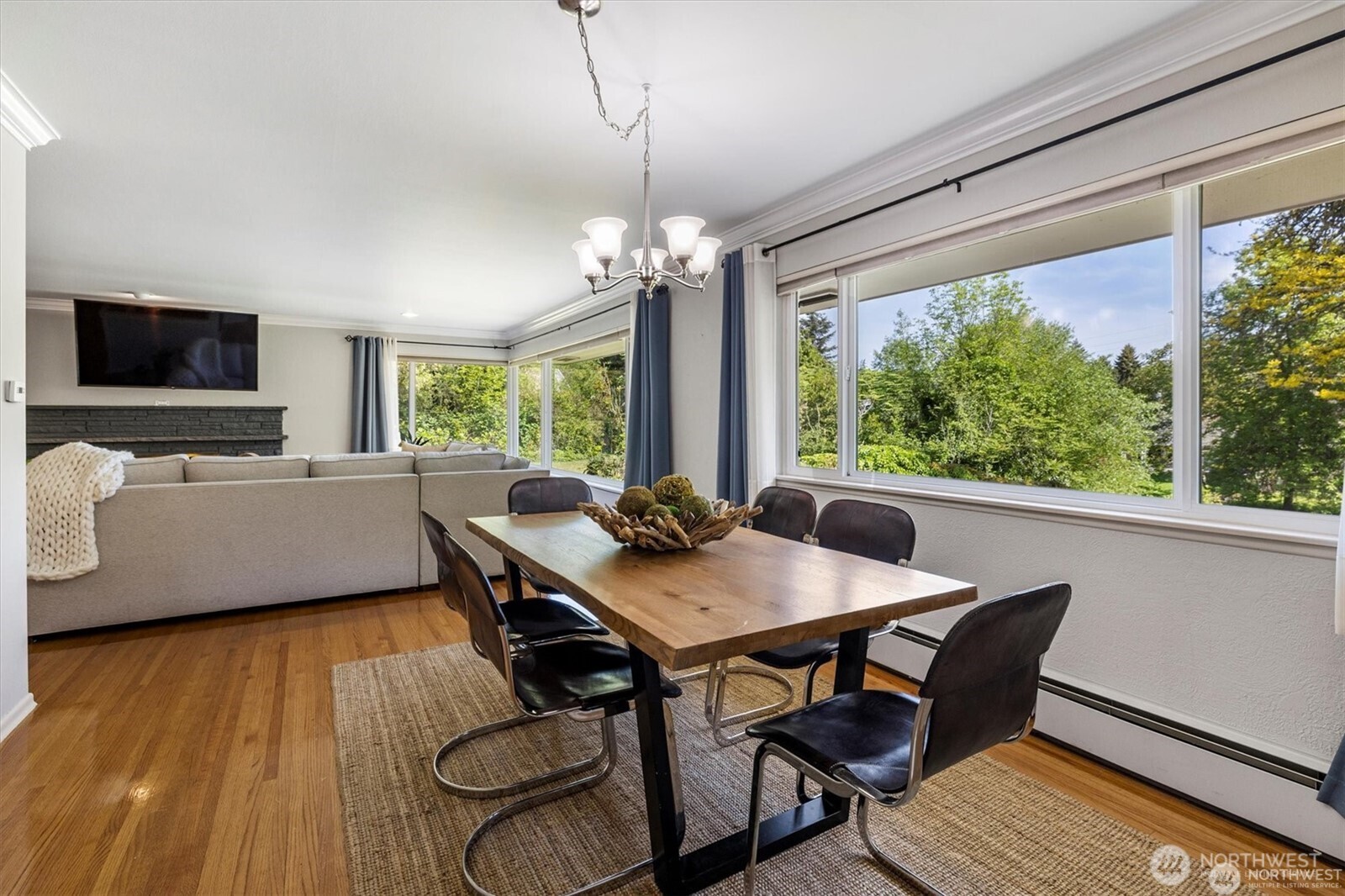 11411 Clovercrest Drive SW Lakewood WA 98499