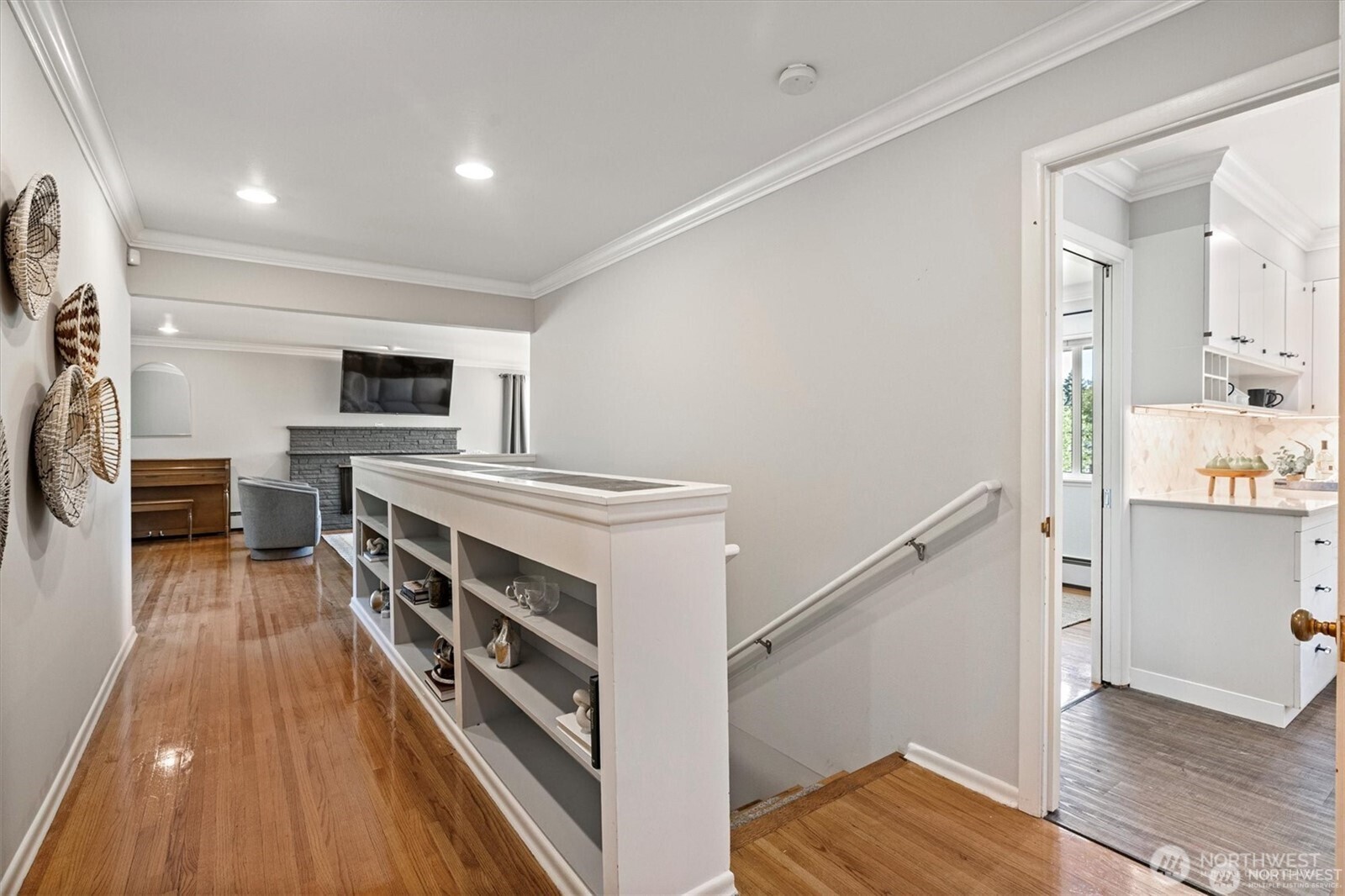 11411 Clovercrest Drive SW Lakewood WA 98499