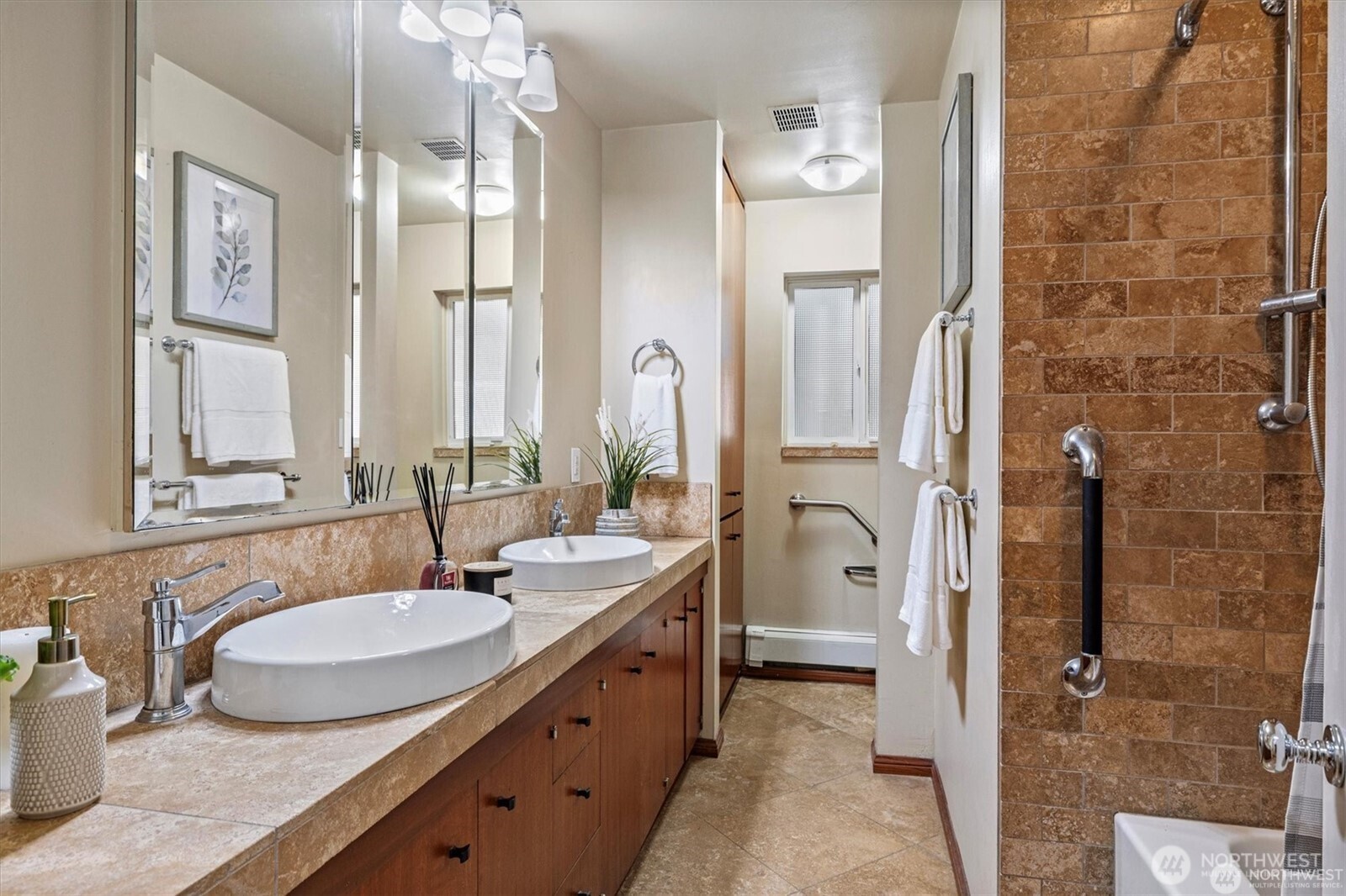 11411 Clovercrest Drive SW Lakewood WA 98499