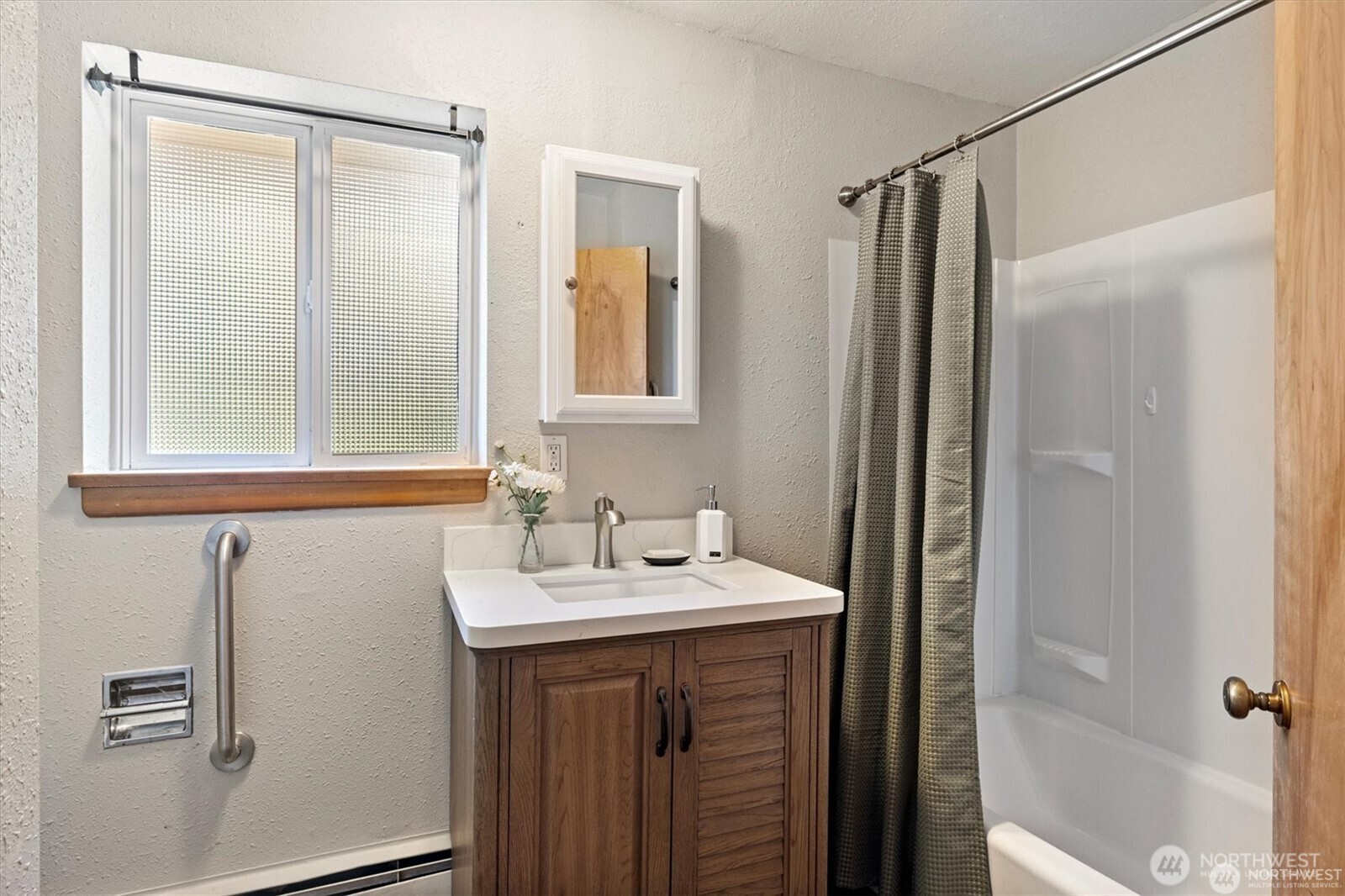 11411 Clovercrest Drive SW Lakewood WA 98499