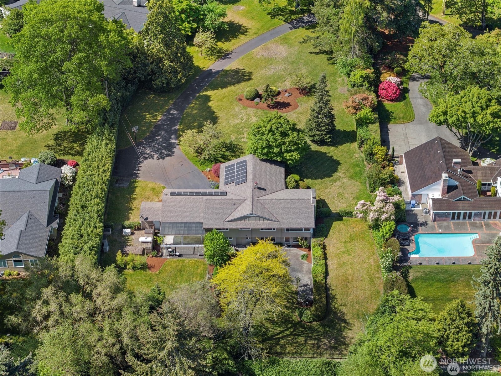 11411 Clovercrest Drive SW Lakewood WA 98499