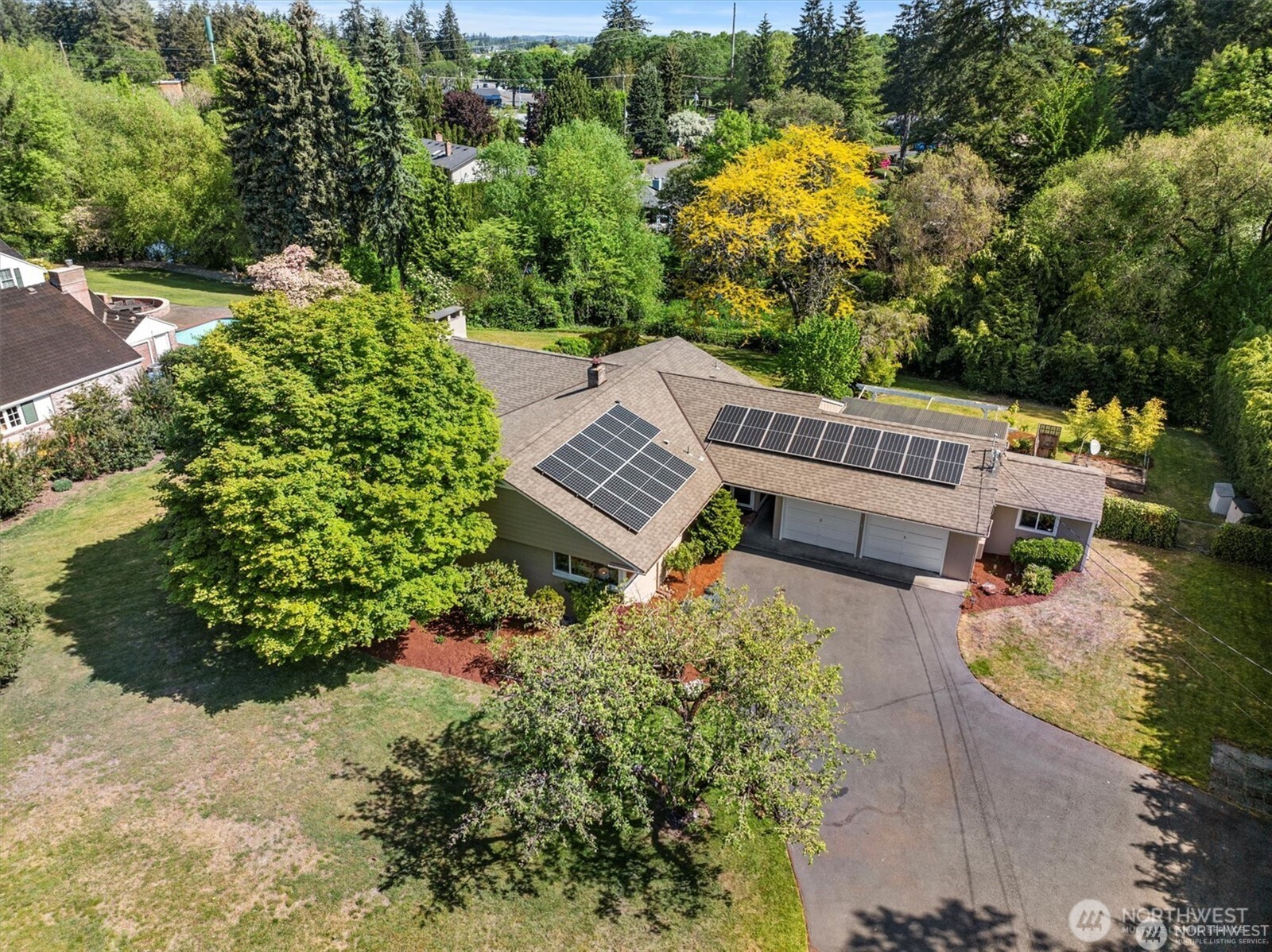 11411 Clovercrest Drive SW Lakewood WA 98499