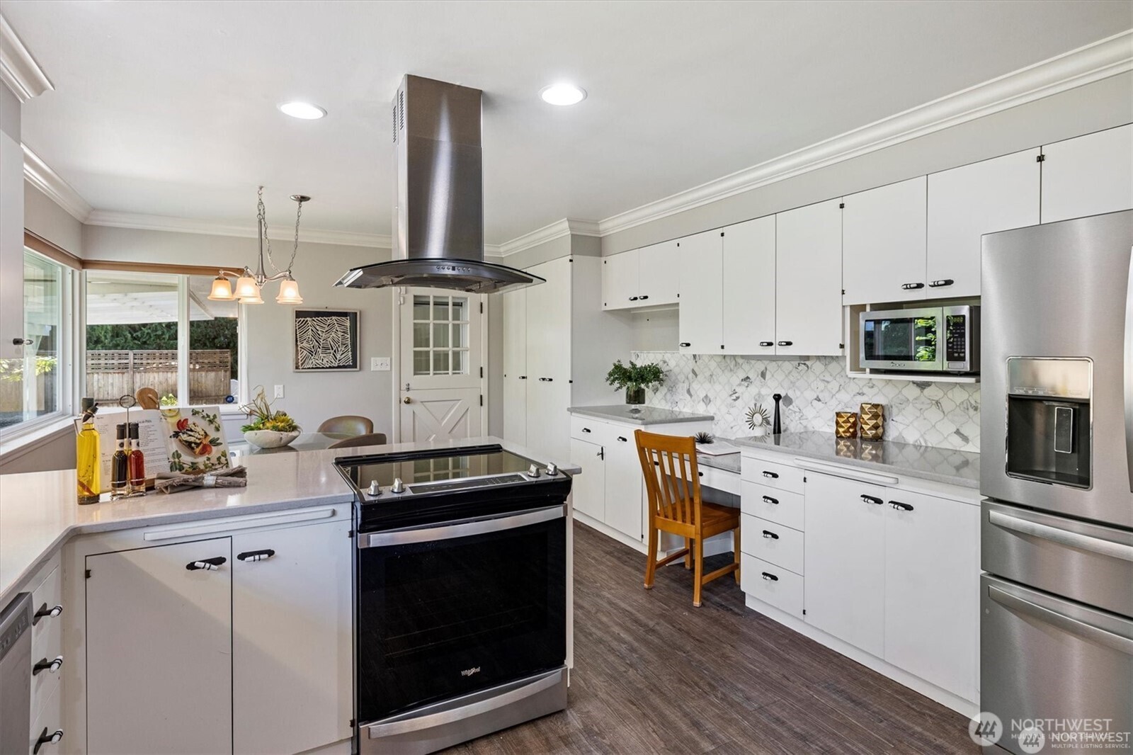 11411 Clovercrest Drive SW Lakewood WA 98499