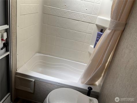 8542 Crescent Bar Road NW Quincy WA 98848