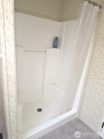 2421 S 370th Place Federal Way WA 98003