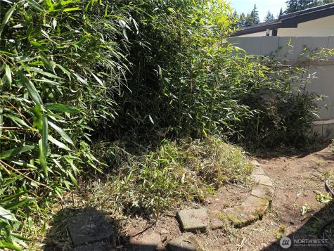 2421 S 370th Place Federal Way WA 98003