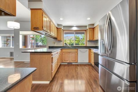 2928 209th Place SW Lynnwood WA 98036