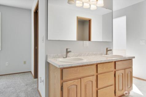 2928 209th Place SW Lynnwood WA 98036