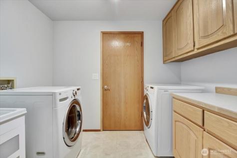 2928 209th Place SW Lynnwood WA 98036