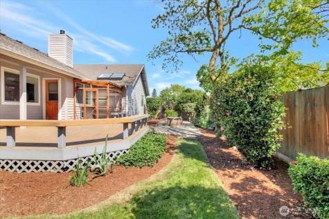 2928 209th Place SW Lynnwood WA 98036