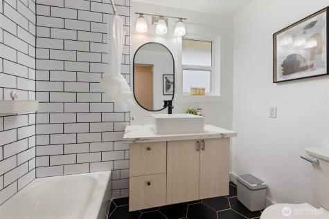 16127 SE 5th Street Bellevue WA 98008
