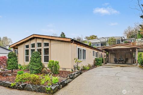 17308 Woodcrest Drive NE Bothell WA 98011