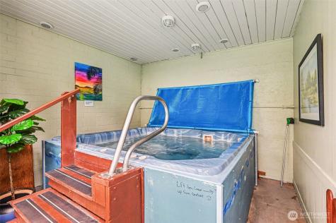 17308 Woodcrest Drive NE Bothell WA 98011