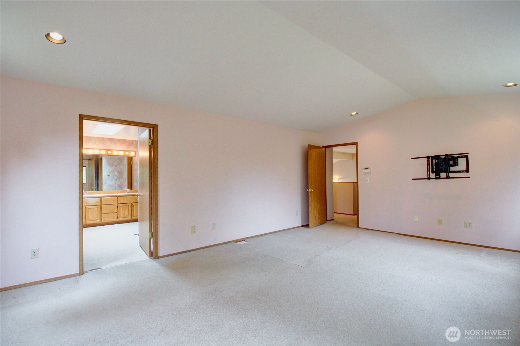 7619 192nd Place NE Arlington WA 98223