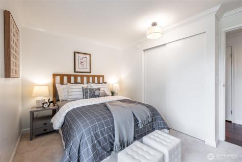 15806 SE 166th Place Renton WA 98058
