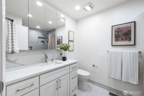 15806 SE 166th Place Renton WA 98058