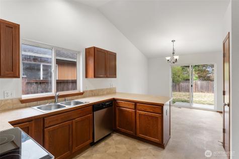 123 Stadium Way Napavine WA 98565