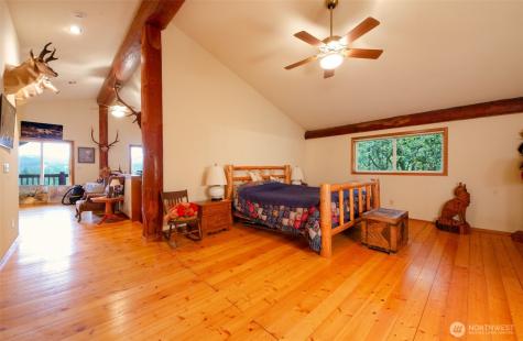 201 Jylha Rochester WA 98579