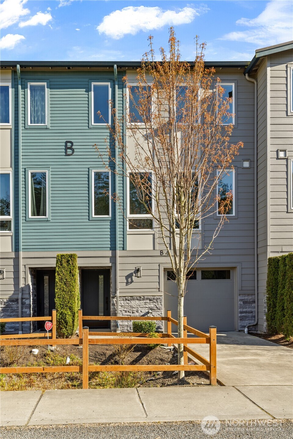 17905 35th Avenue SE Bothell WA 98012
