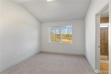 17905 35th Avenue SE Bothell WA 98012