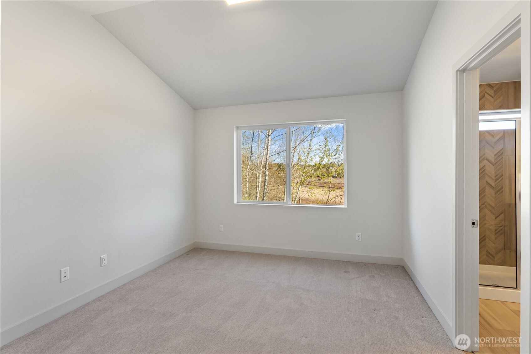 17905 35th Avenue SE Bothell WA 98012